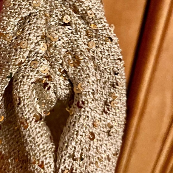 St John Gold Textured Blazer Size Small Modest Church Glam Gift Old Money Preppy - Picture 13 of 16